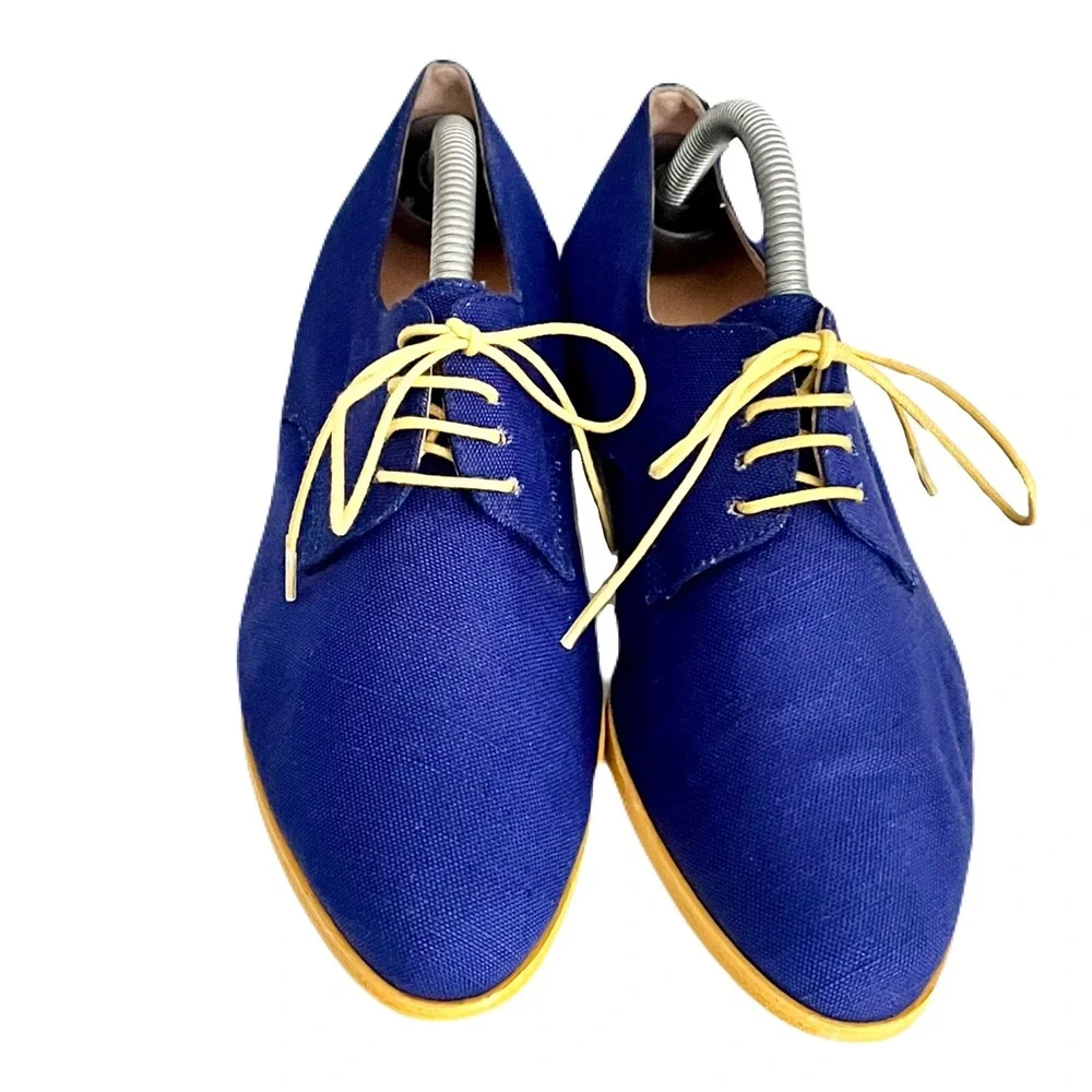 Manolo Blahnik Cobalt Blue Linen Yellow Lace Up Oxford Flats, Size 37.5